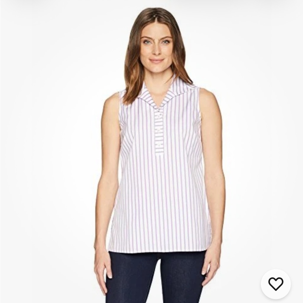 Foxcroft‎ Heritage Back button Sleeveless Women's Top- worn twice- great shape